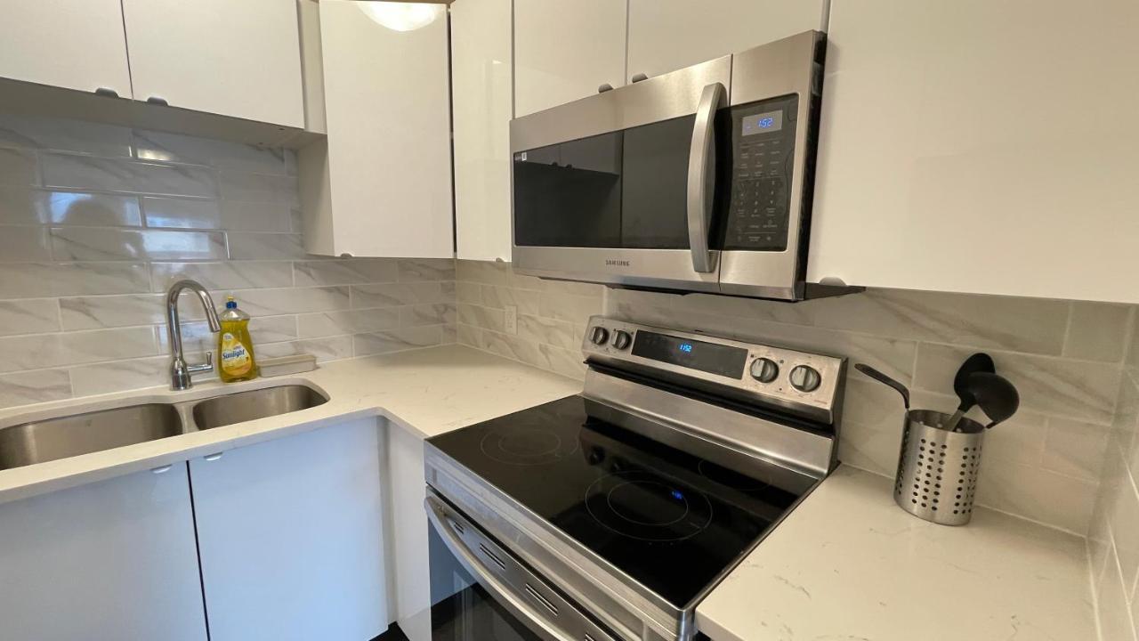 Апартаменты Unit #302 Mountain View 2 Beds In Dt Канмор Экстерьер фото
